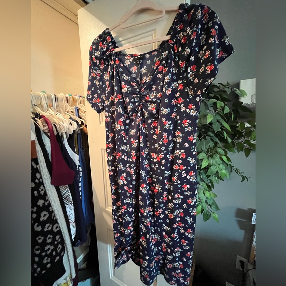 Floral bodycon dress